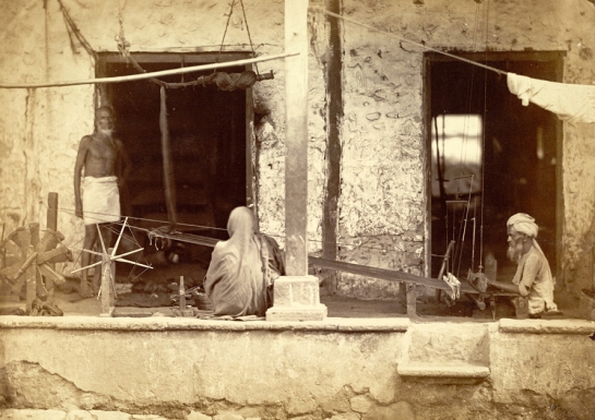 02 Sari weaving, Western India